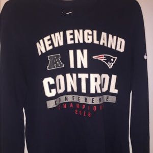 New England patriots long sleeve shirt